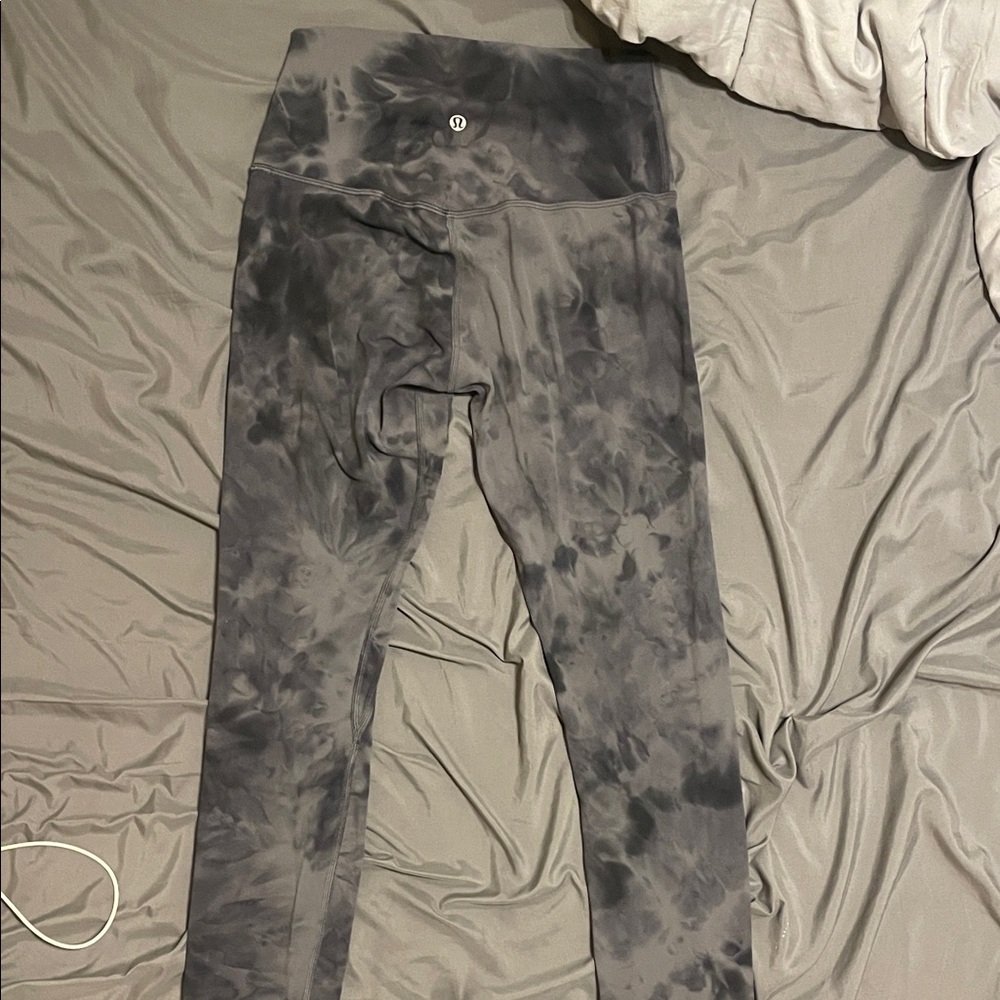 Lululemon Athletica Black Tie-Dye Leggings